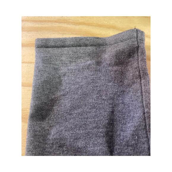 Aeropostale Women's Stretchy Knit Pants Size Medium Gray Flare- NWT - Picture 4 of 7